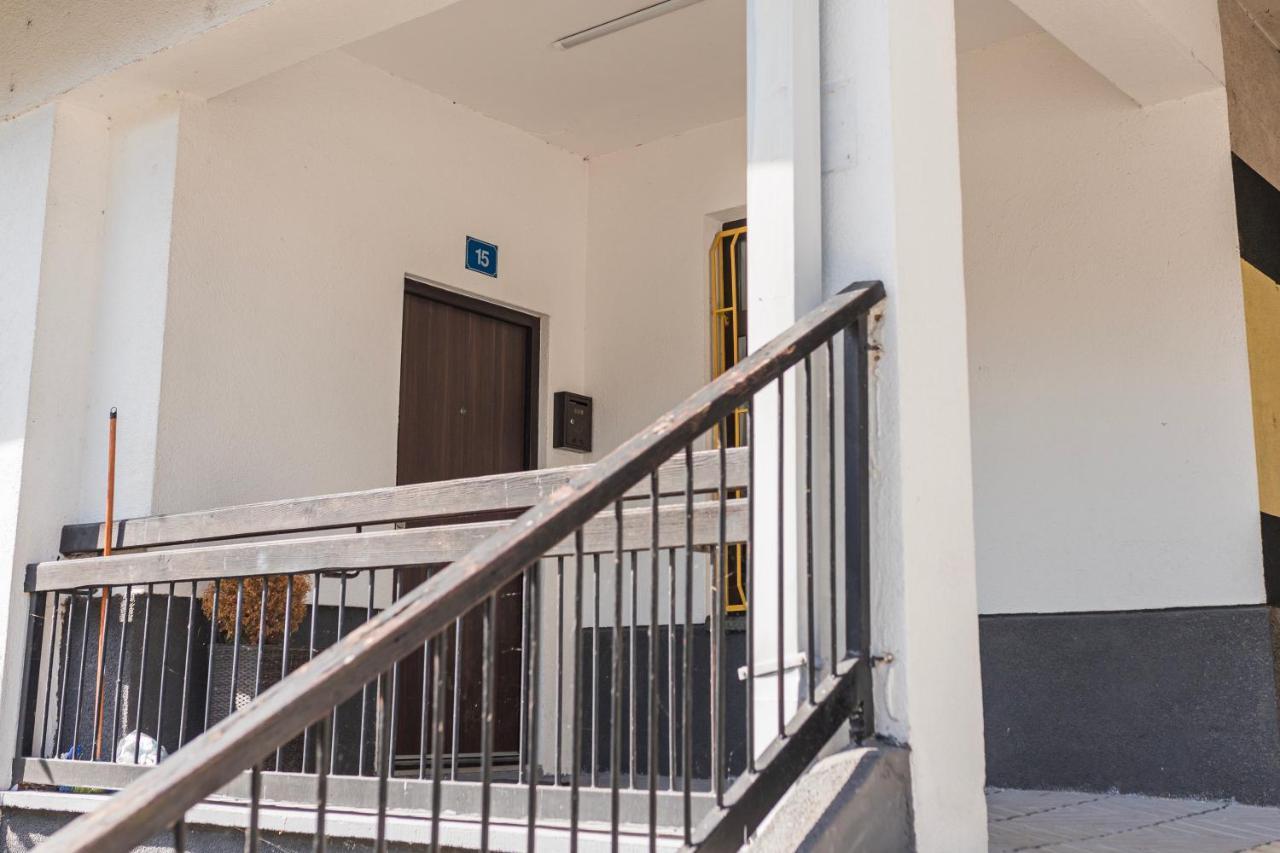 Downtown Apartment Travnik Bagian luar foto