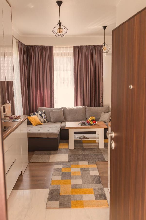 Downtown Apartment Travnik Bagian luar foto