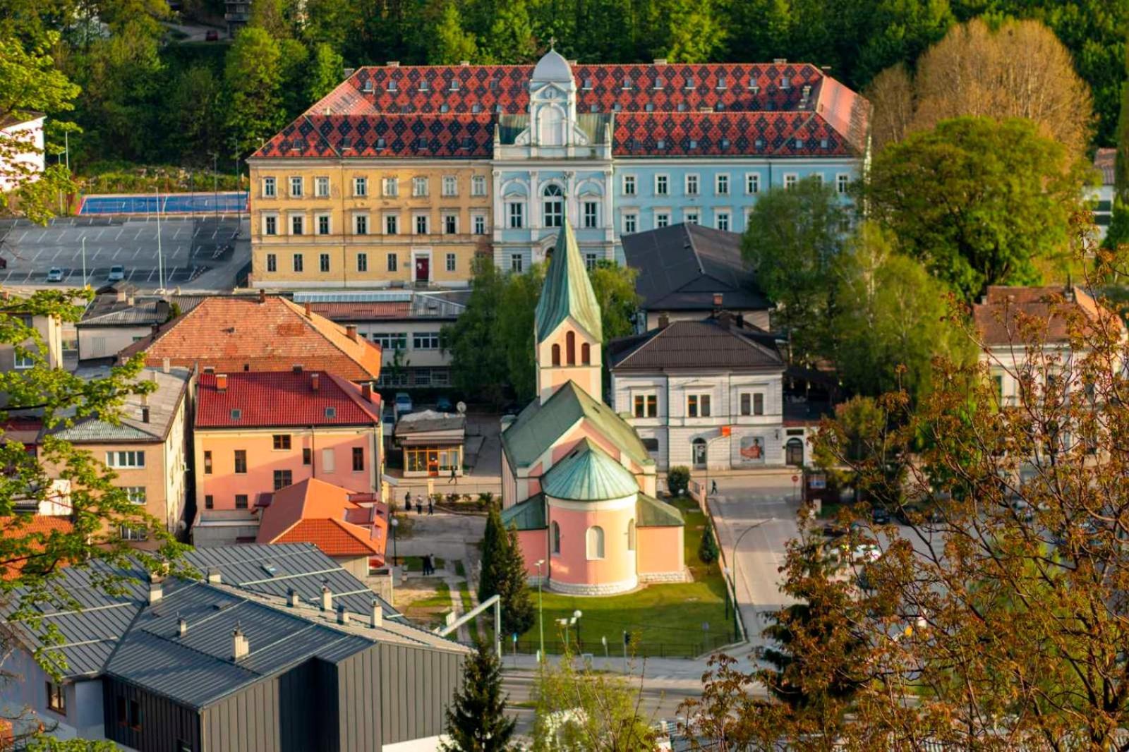 Downtown Apartment Travnik Bagian luar foto