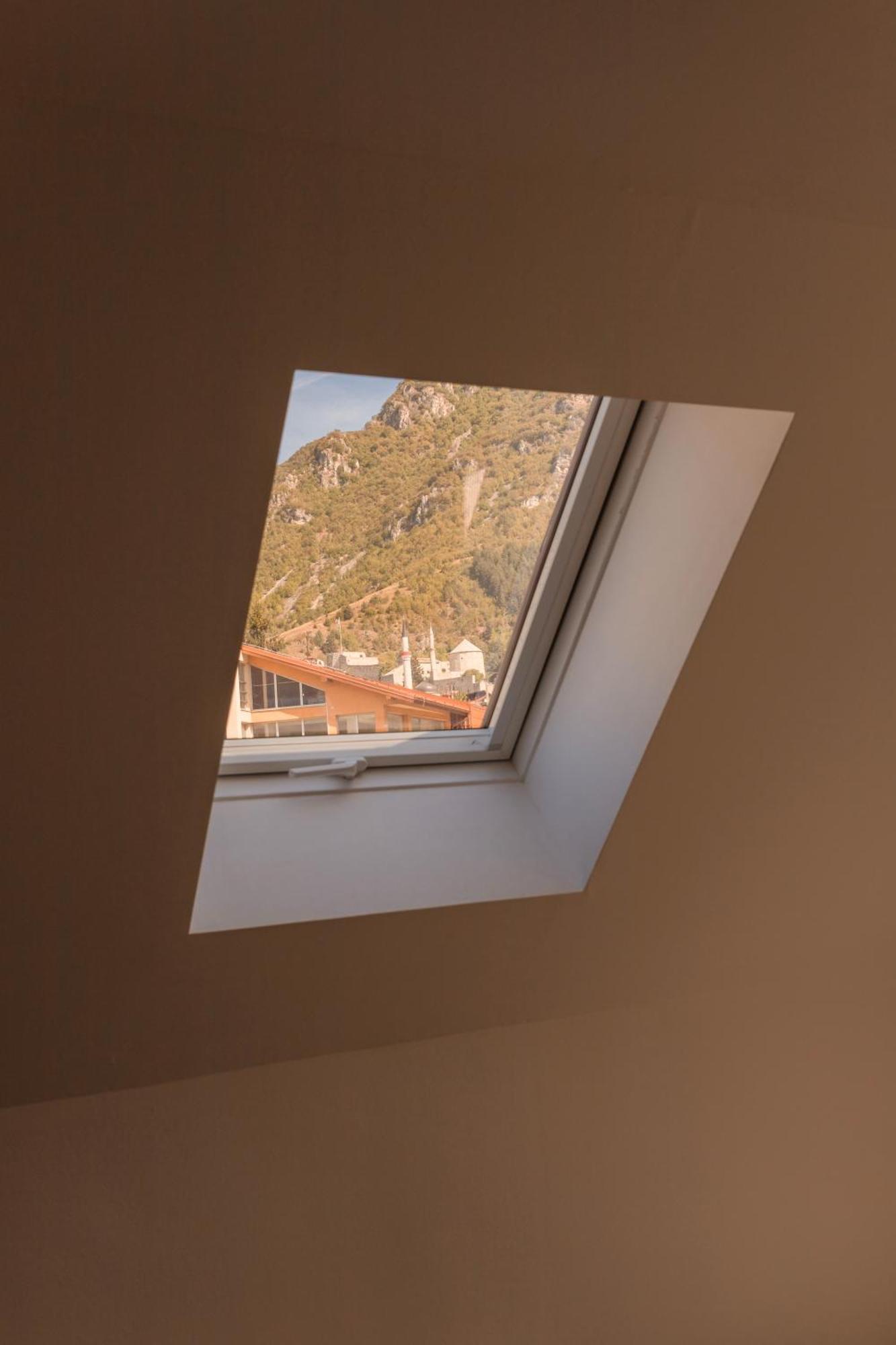 Downtown Apartment Travnik Bagian luar foto