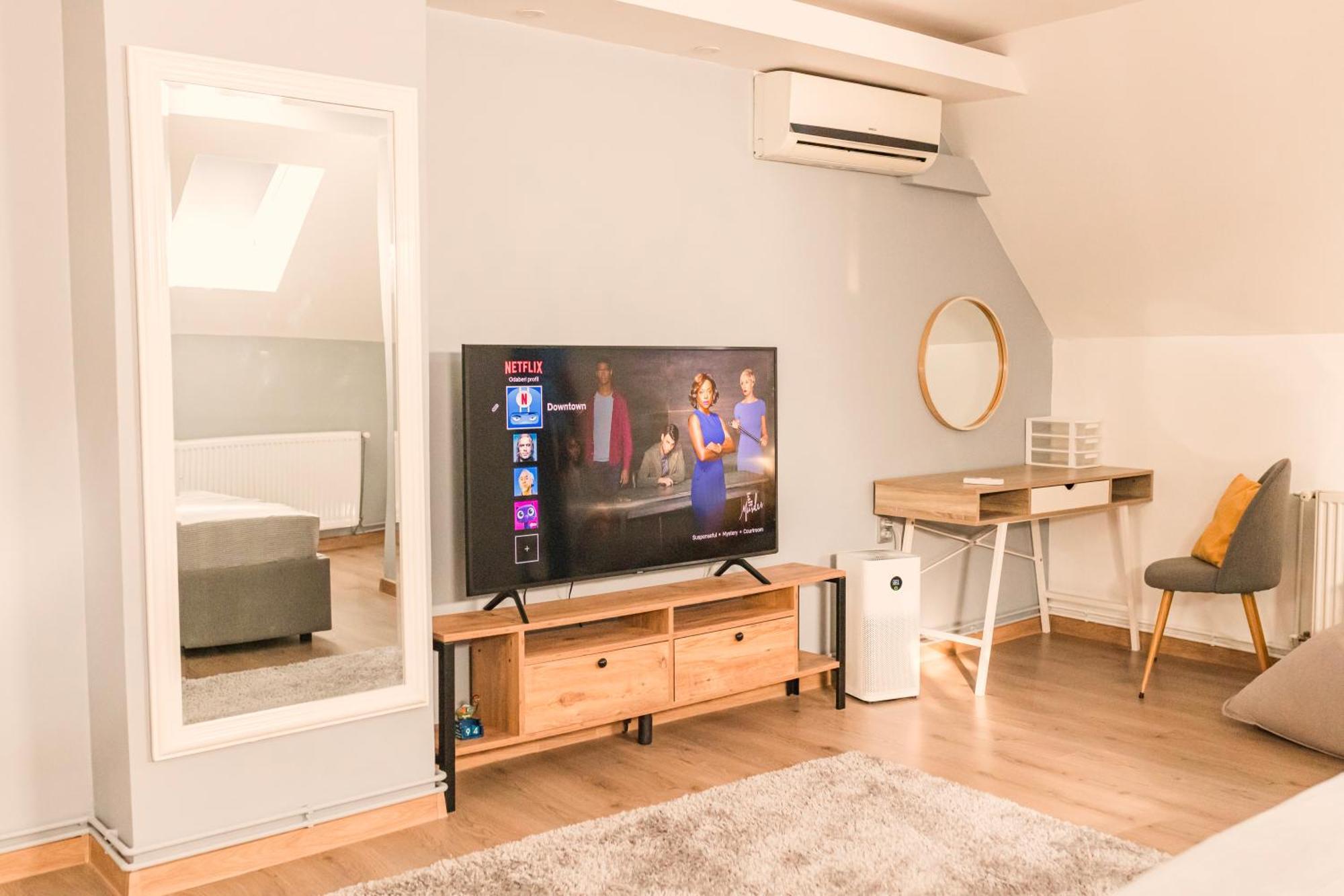 Downtown Apartment Travnik Bagian luar foto